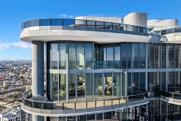 $50,000 | 1000 Brickell Plaza, Unit UPH6202, Miami, FL 33131