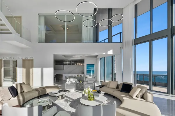 $50,000 | 1000 Brickell Plaza, Unit UPH6202, Miami, FL 33131