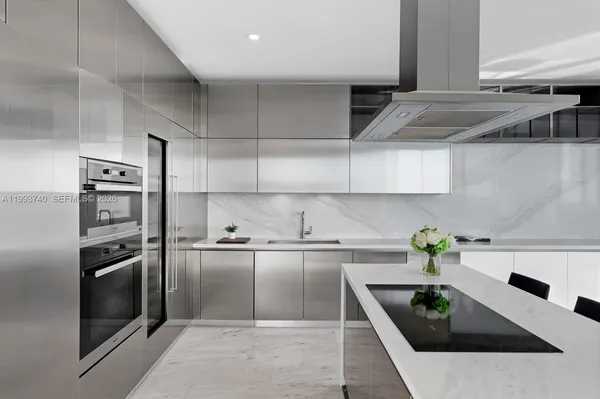 $50,000 | 1000 Brickell Plaza, Unit UPH6202, Miami, FL 33131