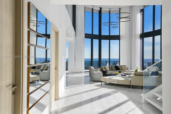 $50,000 | 1000 Brickell Plaza, Unit UPH6202, Miami, FL 33131