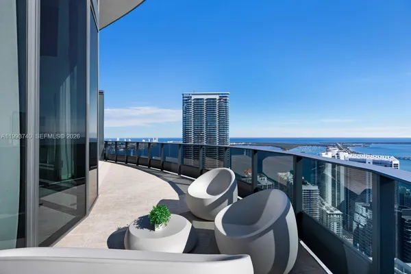 $50,000 | 1000 Brickell Plaza, Unit UPH6202, Miami, FL 33131
