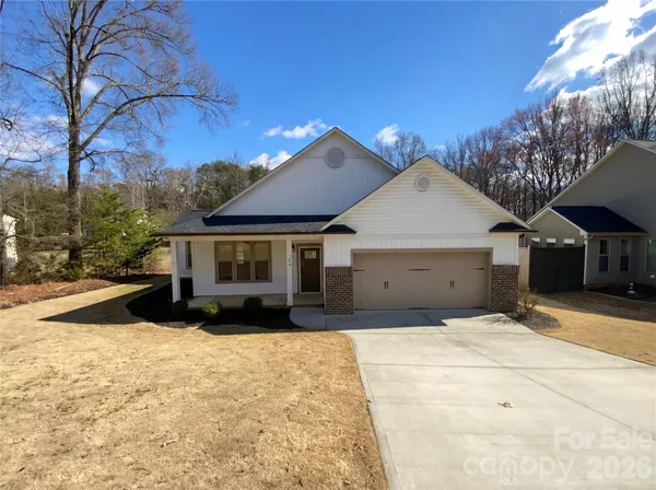 $400,000 | 429 Old Speedway Drive Northwest, Concord, NC 28027