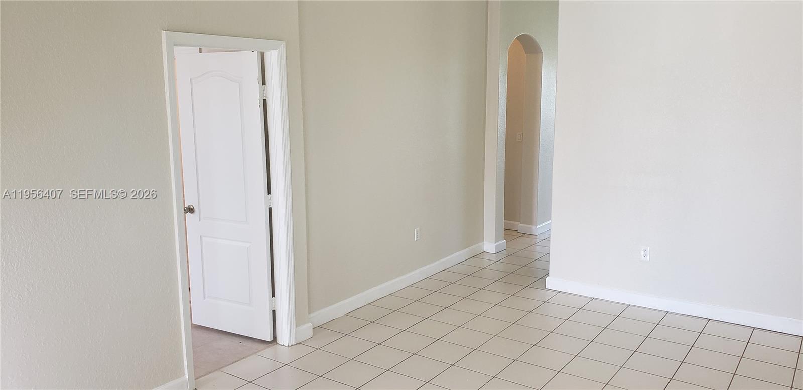 2811 Southeast 17th Avenue, Unit 202 Homestead, FL 33035 - Photo 5 of 71