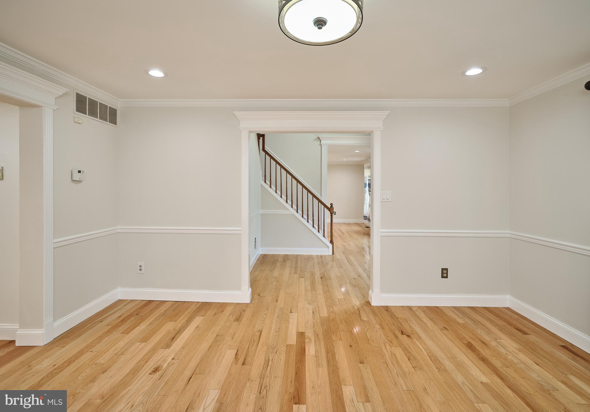 571 Constitution Road Lansdale, PA 19446 - Photo 8 of 46 Dining Room Looking Into Front Hallway