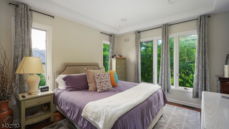 17 Nottingham Way Warren, NJ 07059 - Photo 18 of 48