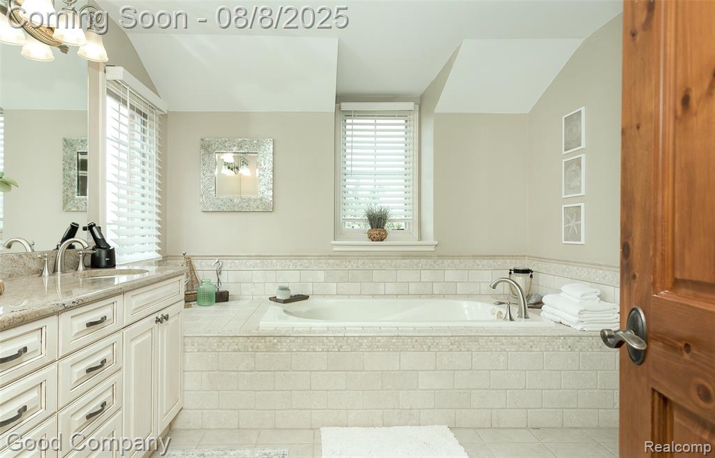 2933 Ambleside Court Rochester, MI 48306 - Photo 28 of 76 Gallery Image 28