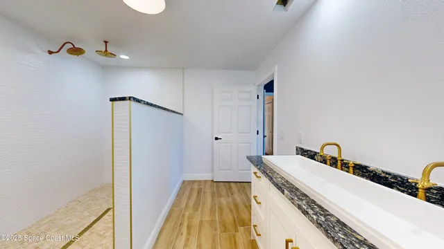 $800,000 | 5670 Bob White Trail, Mims, FL 32754