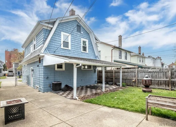 $237,900 | 342 Parkwood Avenue, Tonawanda, NY 14217