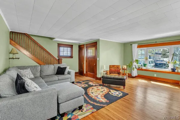 $237,900 | 342 Parkwood Avenue, Tonawanda, NY 14217