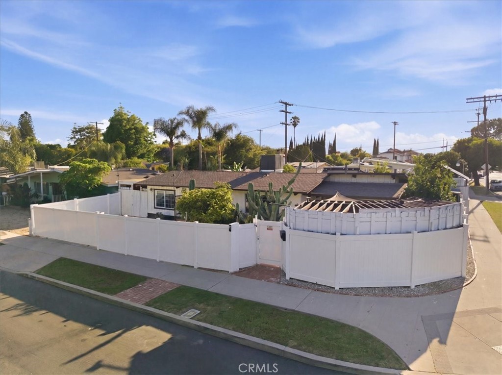 7959 Bothwell Road Reseda, CA 91335 - Photo 43 of 59