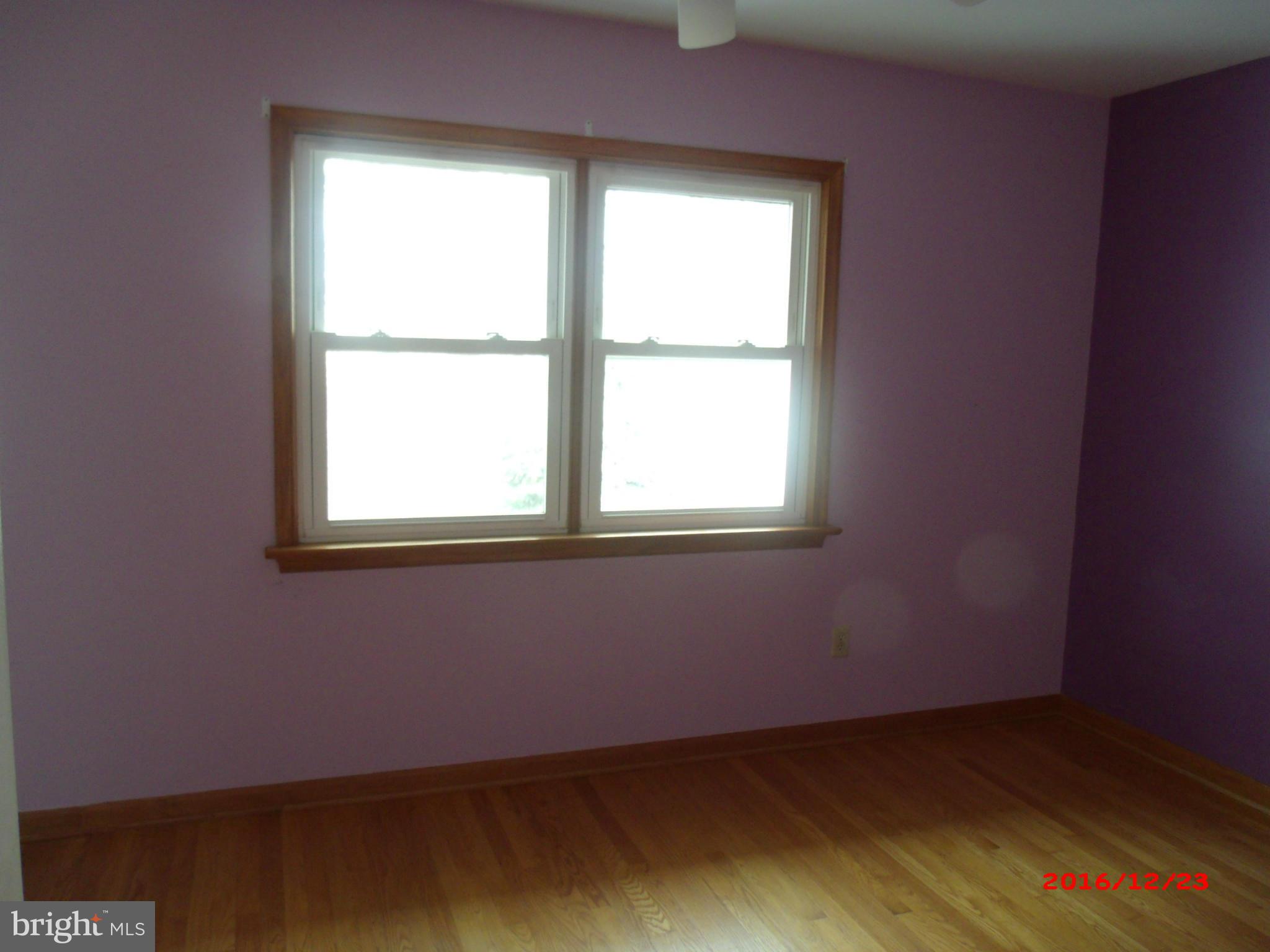 25725 Long Corner Road Gaithersburg, MD 20882 - Photo 13 of 22 Bedroom
