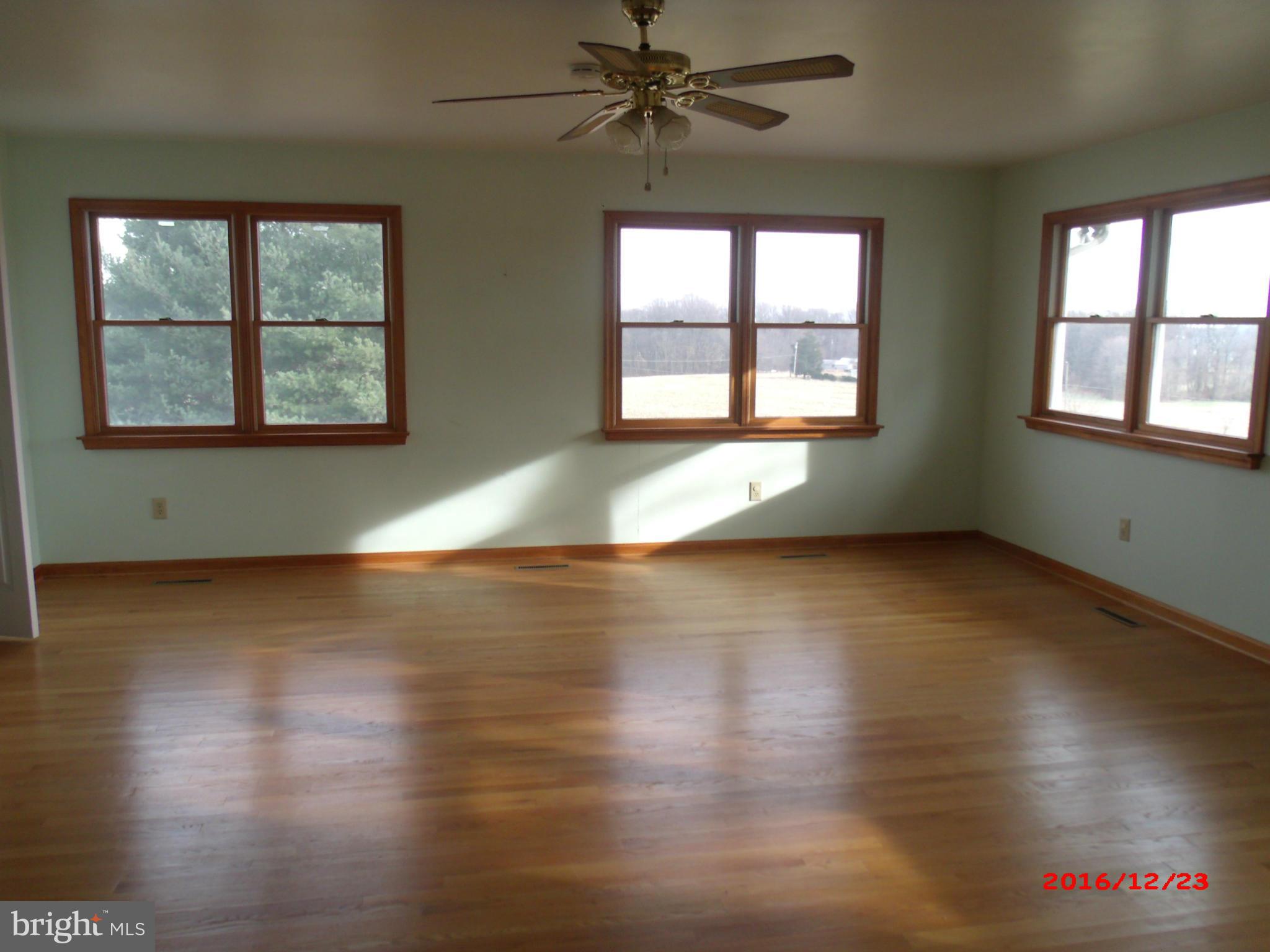 25725 Long Corner Road Gaithersburg, MD 20882 - Photo 19 of 22 Interior (General)