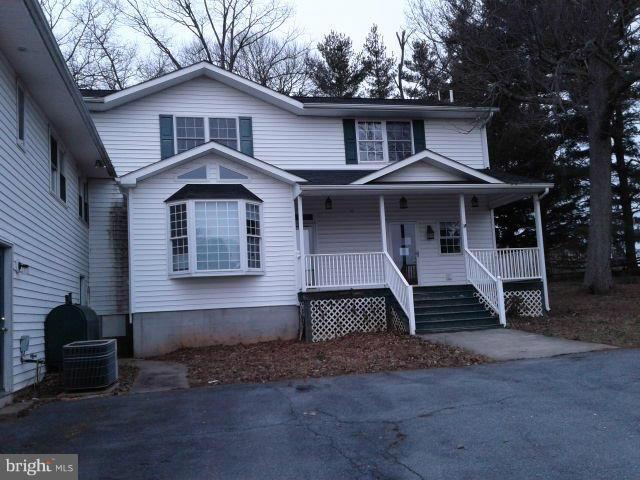 25725 Long Corner Road Gaithersburg, MD 20882 - Photo 3 of 22 Exterior (Rear)