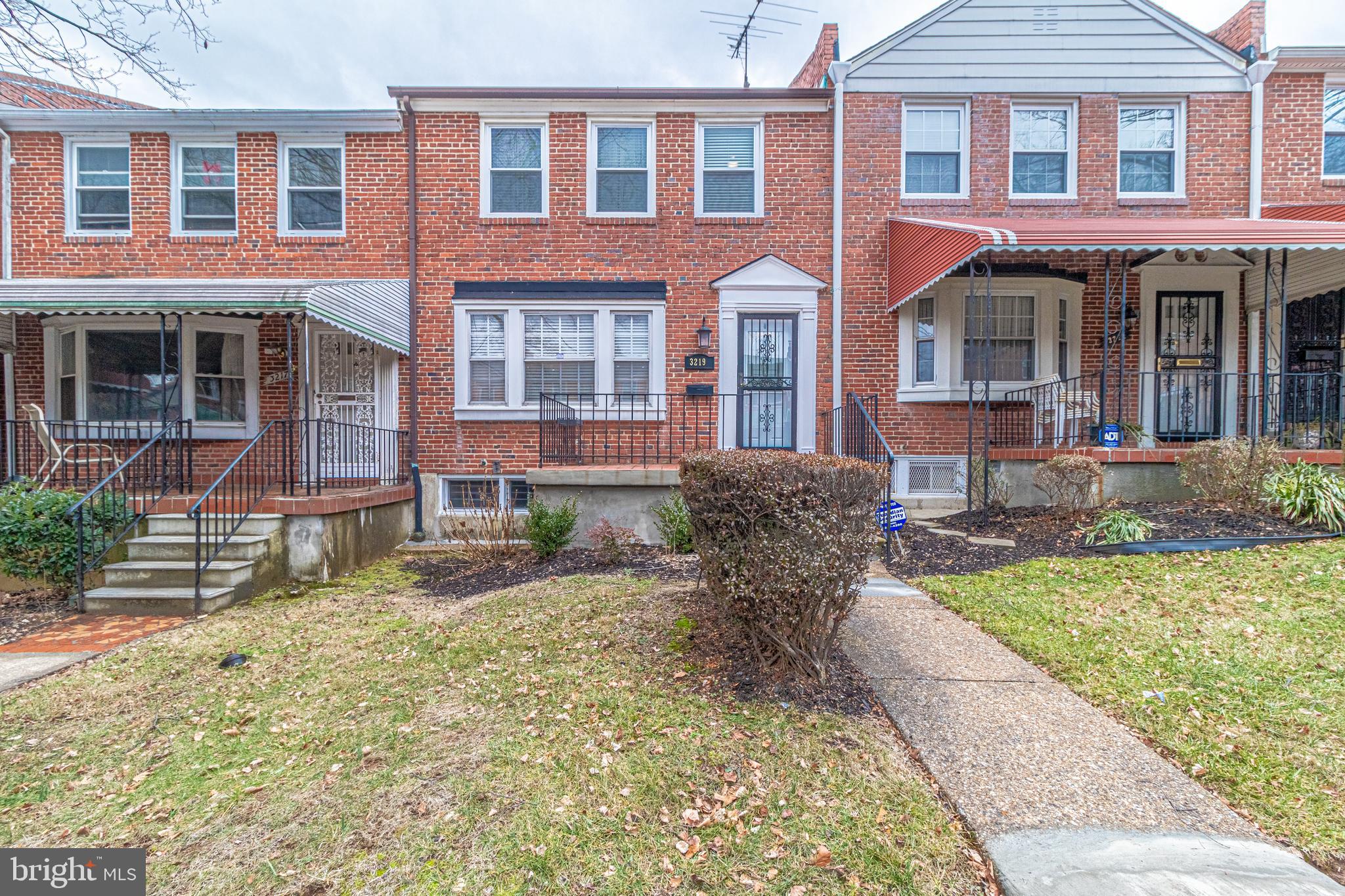 3219 Dorithan Road Baltimore, MD 21215 - Photo 2 of 45 Gallery Image 2