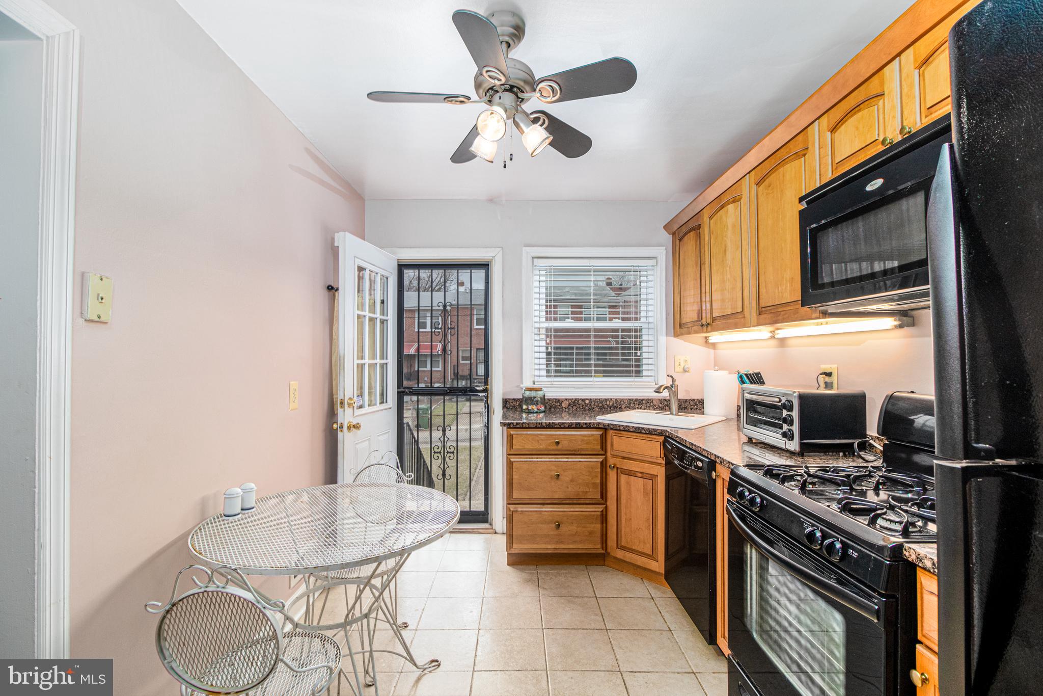 3219 Dorithan Road Baltimore, MD 21215 - Photo 39 of 45 Gallery Image 39