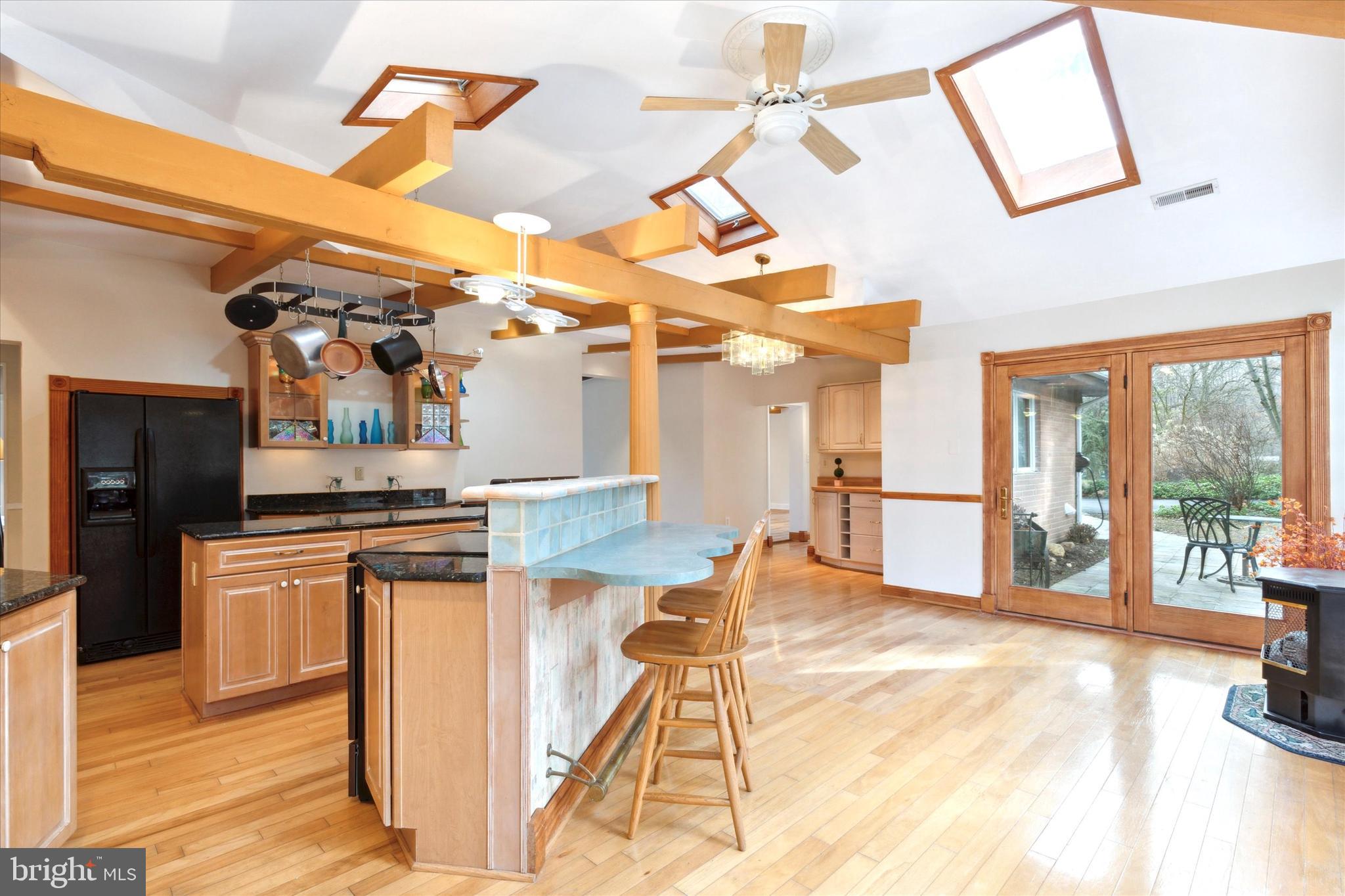 455 Sharon Drive Wayne, PA 19087 - Photo 17 of 36 Perfect for any size dinner or holiday gathering