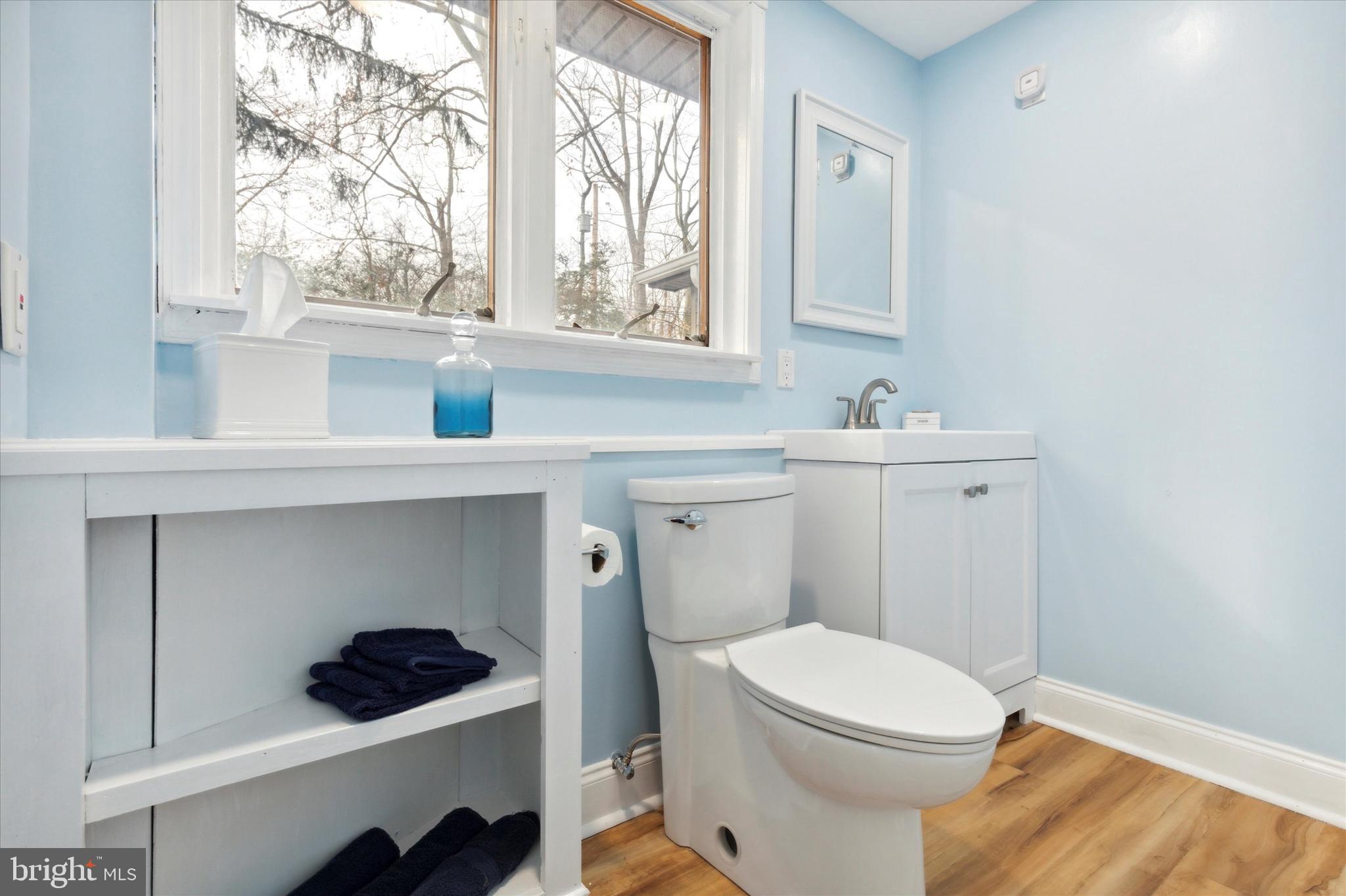 455 Sharon Drive Wayne, PA 19087 - Photo 10 of 36 Extended, remodeled .5 bath