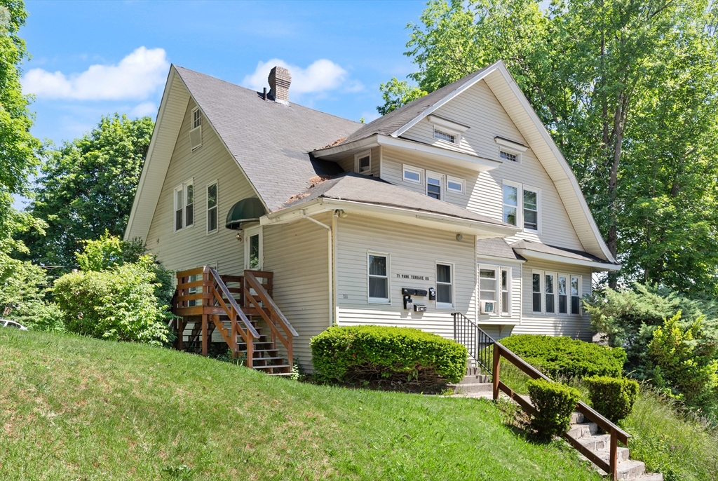 71 Park Terrace Road, Unit 5 Worcester, MA 01604 - Photo 3 of 28