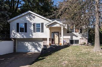 401 Talbert Court Ballwin, MO 63021 - Photo 1 of 15 Gallery Image 1