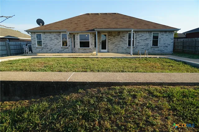 $180,000 | 401 James Loop, Killeen, TX 76542
