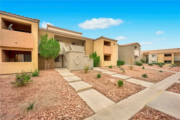 $2,300 | 3151 North Soaring Gulls Drive, Unit 1103, Las Vegas, NV 89128