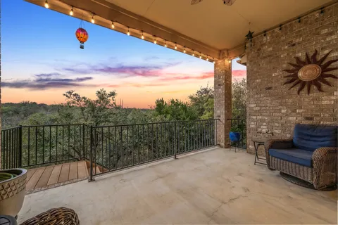 $655,000 | 205 Bellagio Drive, Lakeway, TX 78734