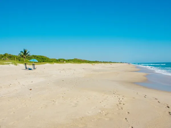 $3,800 | 5159 North Hwy A1A, Unit 111, Fort Pierce, FL 34949