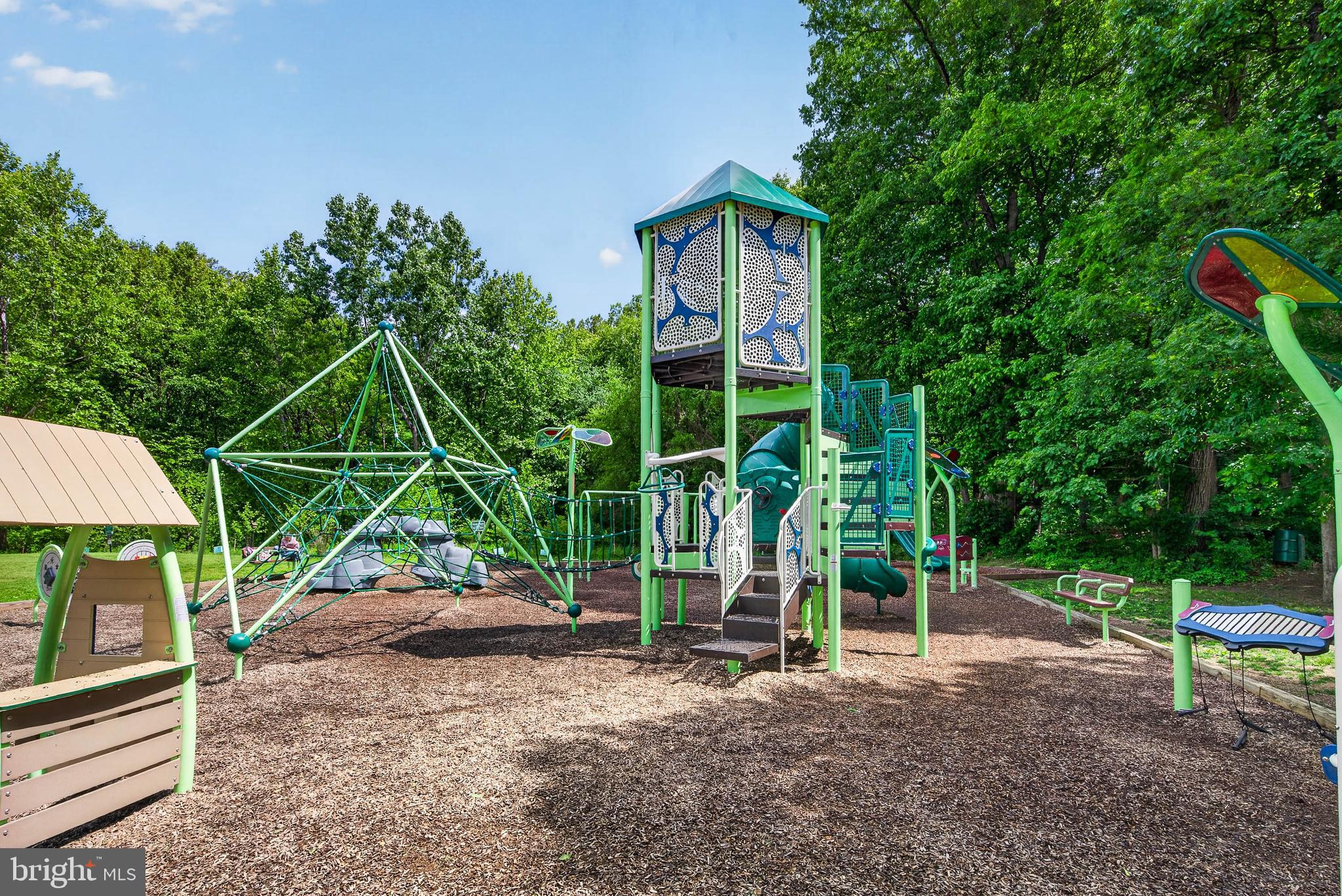6333 Camilla Street Springfield, VA 22152 - Photo 42 of 54 Playgrounds