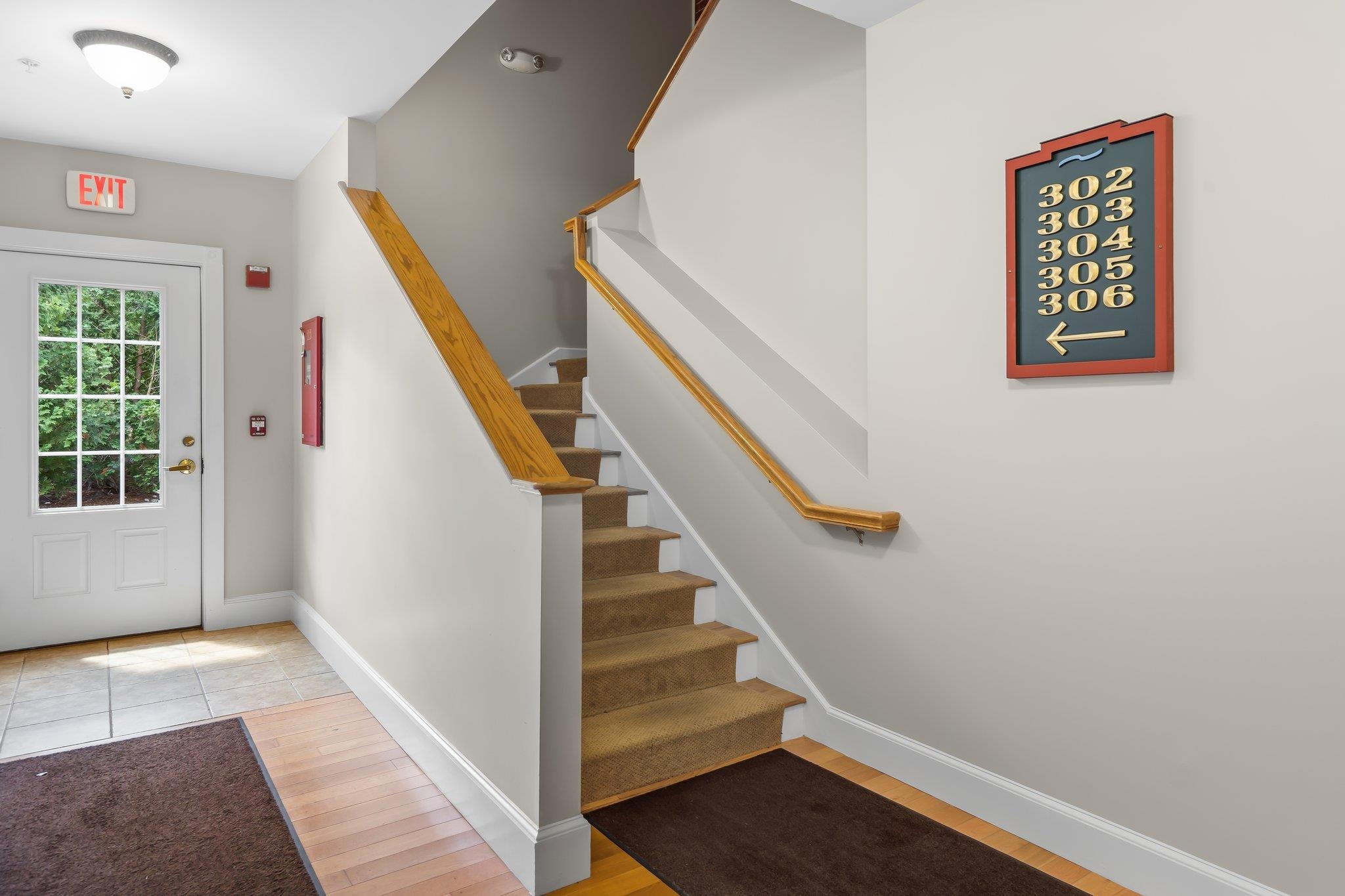 7 Chester Road, Unit 302 Derry, NH 03038 - Photo 19 of 38