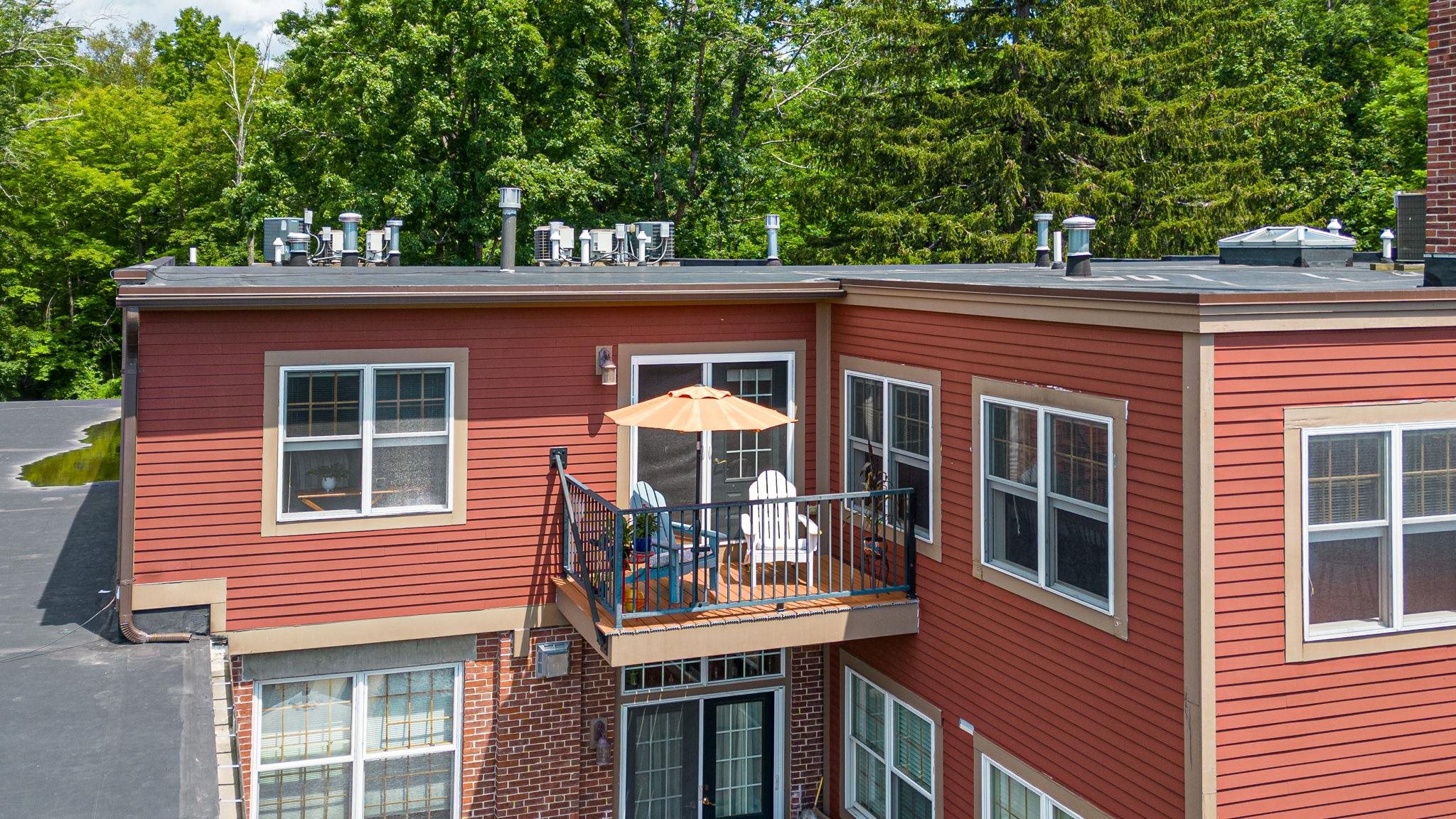 7 Chester Road, Unit 302 Derry, NH 03038 - Photo 21 of 38