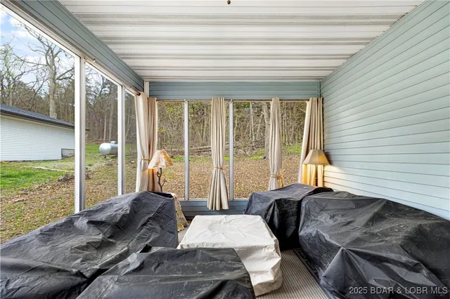 $389,000 | 995 Sunny Slope Circle, Camdenton, MO 65020