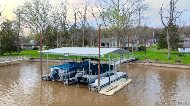 $389,000 | 995 Sunny Slope Circle, Camdenton, MO 65020