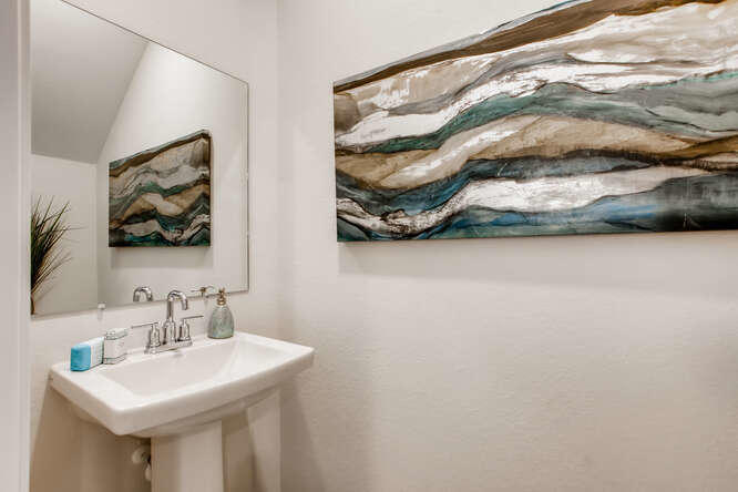 141 Bandol Street Riviera Beach, FL 33404 - Photo 9 of 24 Riviera Cove-small-011-010-Powder Room-6