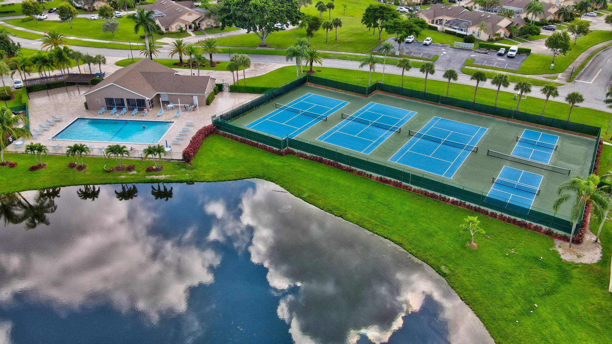 9766 Boca Gardens Parkway, Unit B Boca Raton, FL 33496 - Photo 21 of 27 Clubhouse Amenities