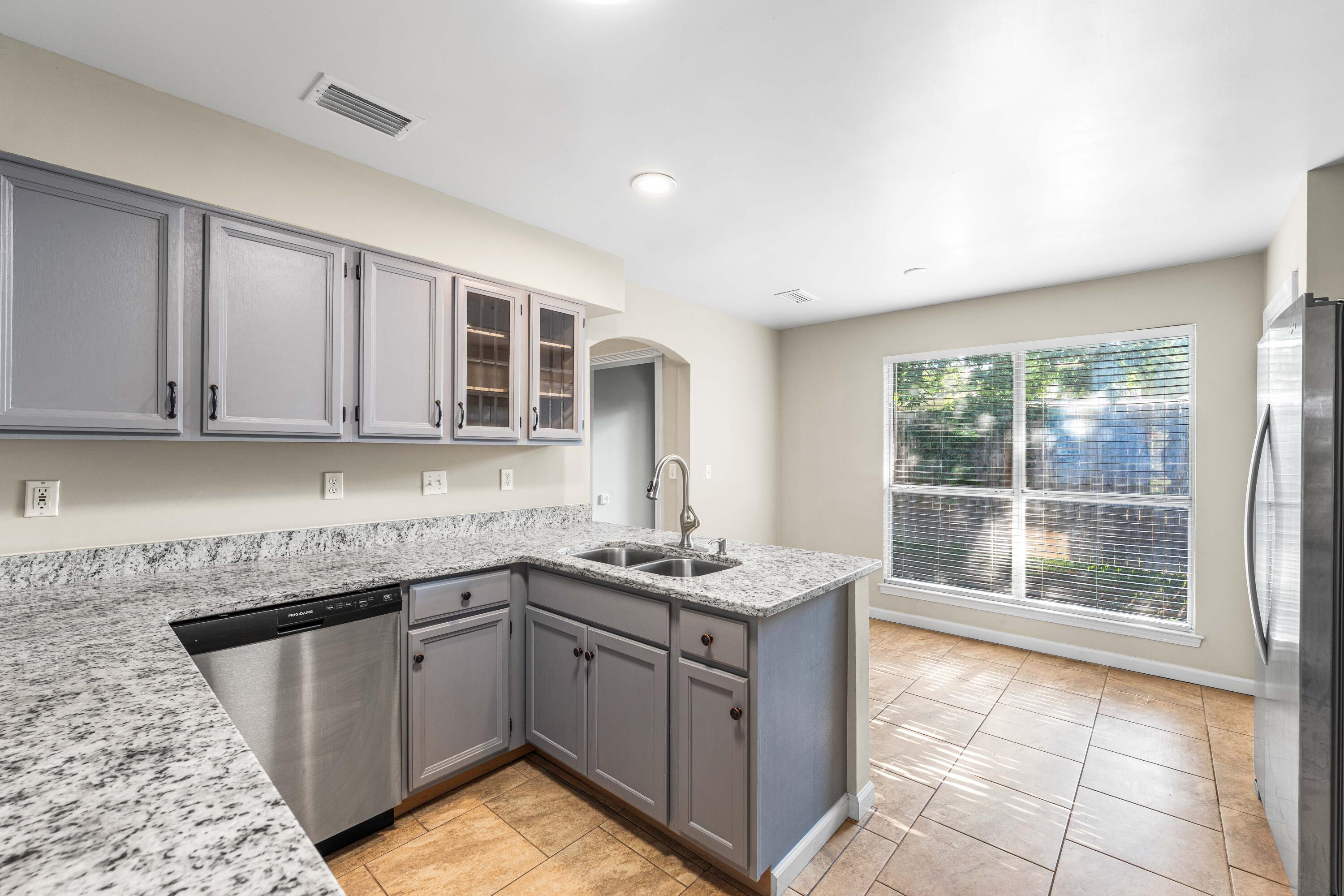 413 Bristol Cove Road Mary Esther, FL 32569 - Photo 15 of 42 413 Bristol-8