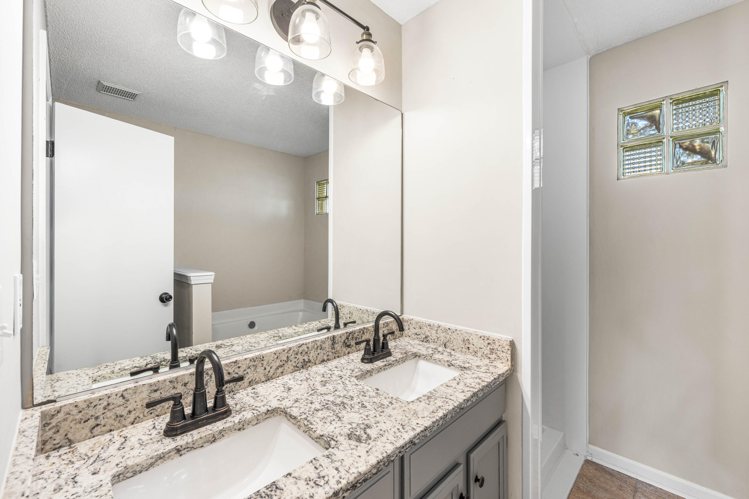 413 Bristol Cove Road Mary Esther, FL 32569 - Photo 22 of 42 413 Bristol-20