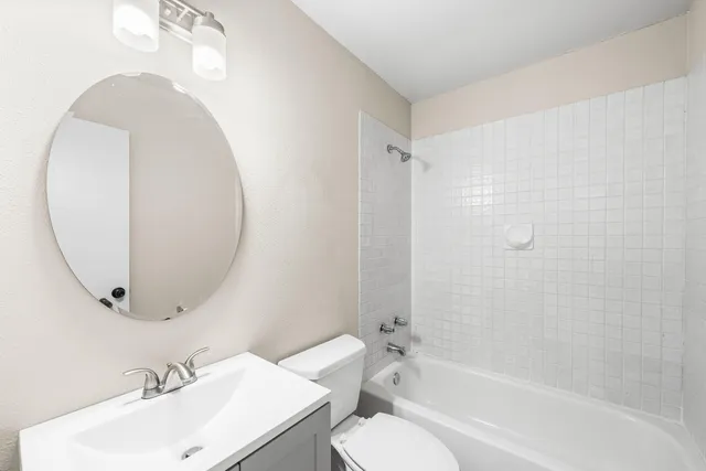 $349,000 | 413 Bristol Cove Road, Mary Esther, FL 32569