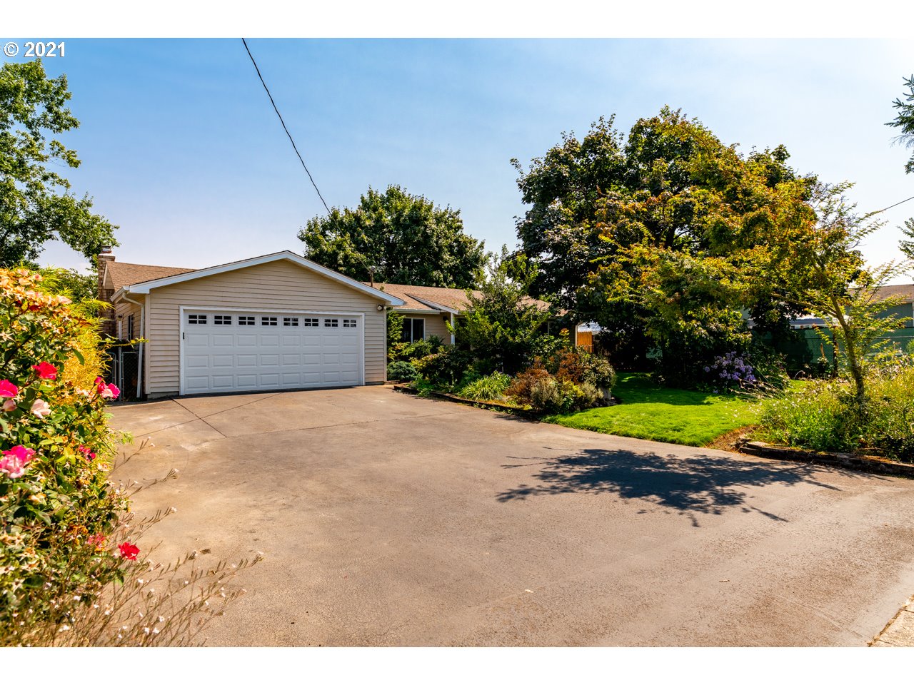 1006 Hoffman Road Northeast Salem, OR 97301 - Photo 2 of 21