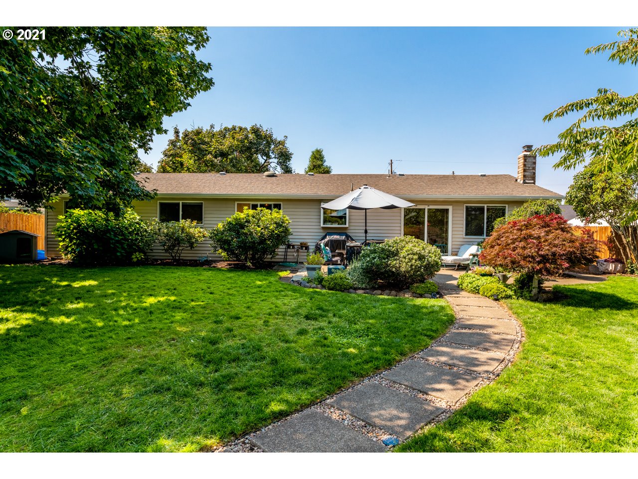 1006 Hoffman Road Northeast Salem, OR 97301 - Photo 5 of 21