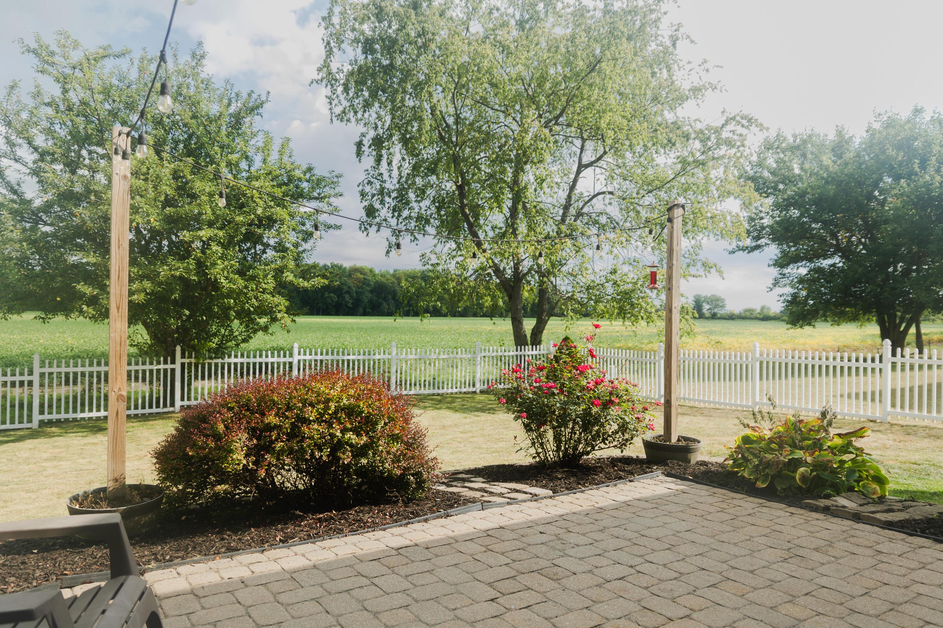 5930 Myrick Road Dublin, OH 43016 - Photo 38 of 41 Backyard Patio