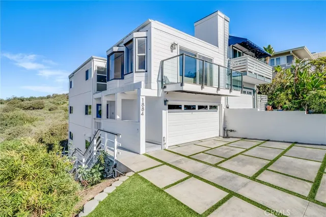 $2,375,000 | 1884 Del Mar Avenue, Laguna Beach, CA 92651