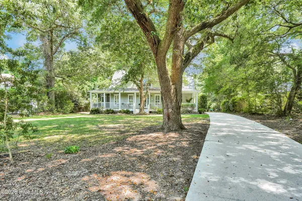 $850,000 | 220 Shearwater Drive, Hampstead, NC 28443