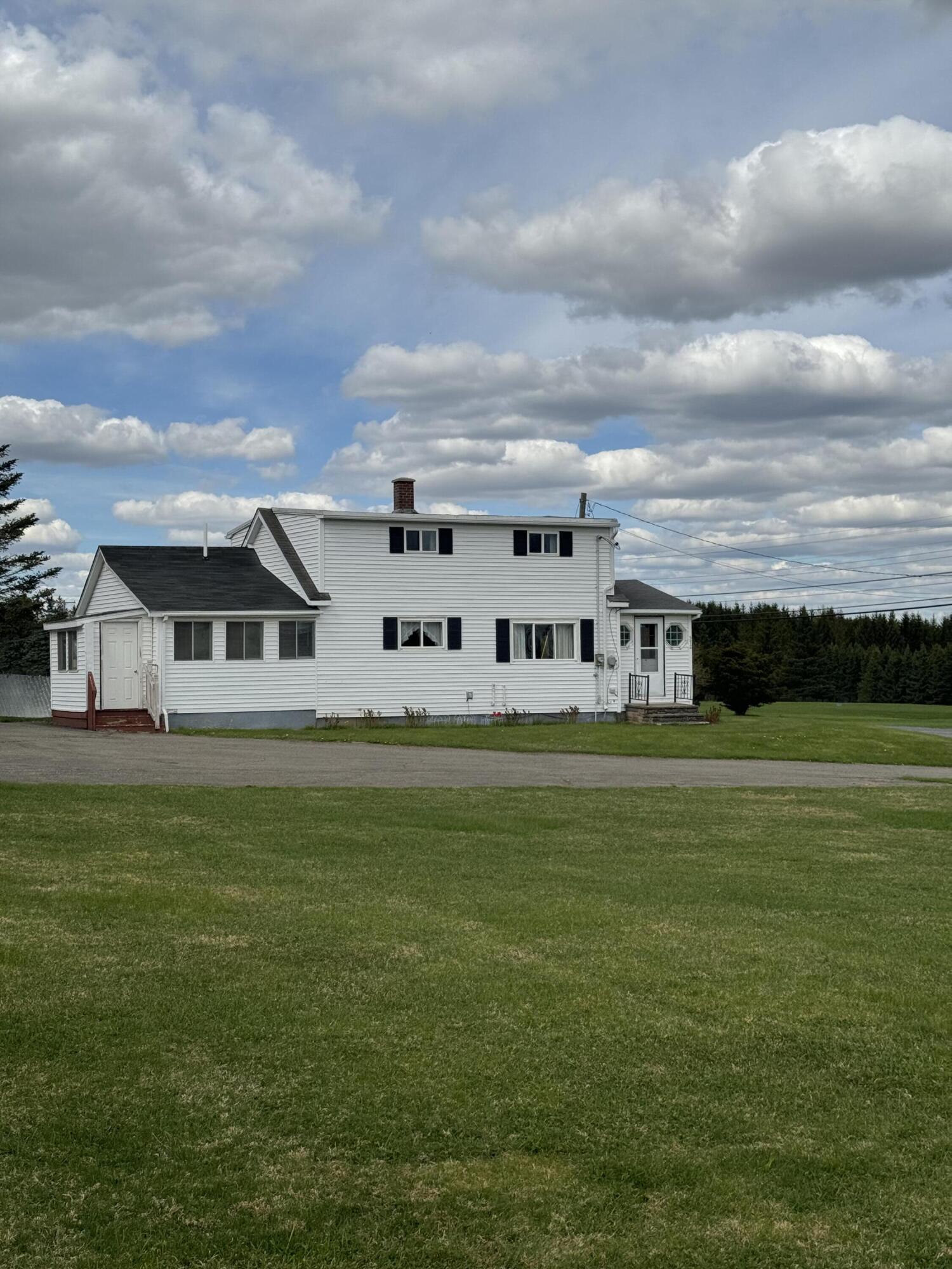 572 Van Buren Road Caribou, ME 04736 - Photo 8 of 42 IMG_0520