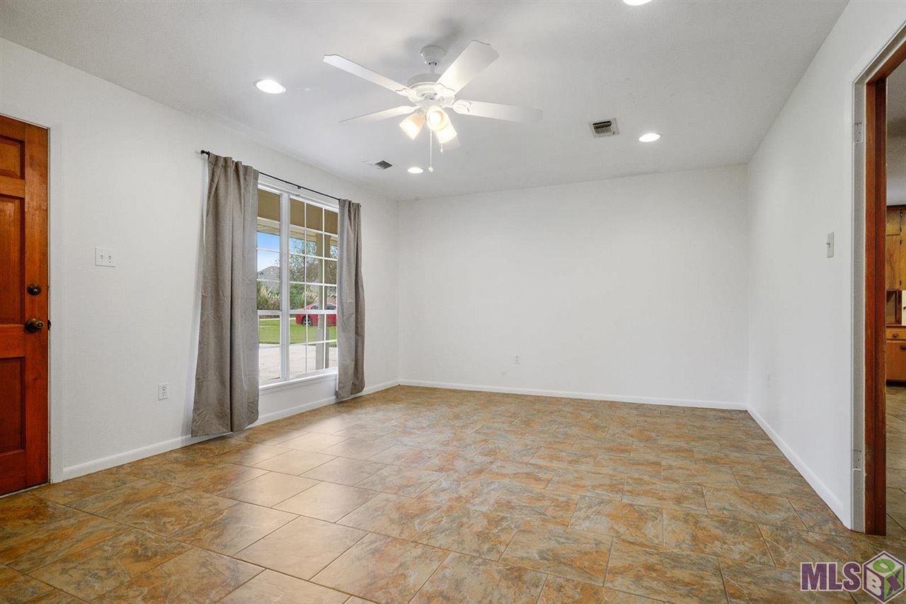 964 Baird Drive Baton Rouge, LA 70808 - Photo 2 of 14