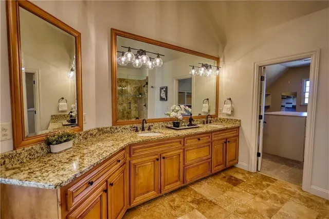 $799,900 | 951 Nours Circle Southeast, Lawrenceville, GA 30045