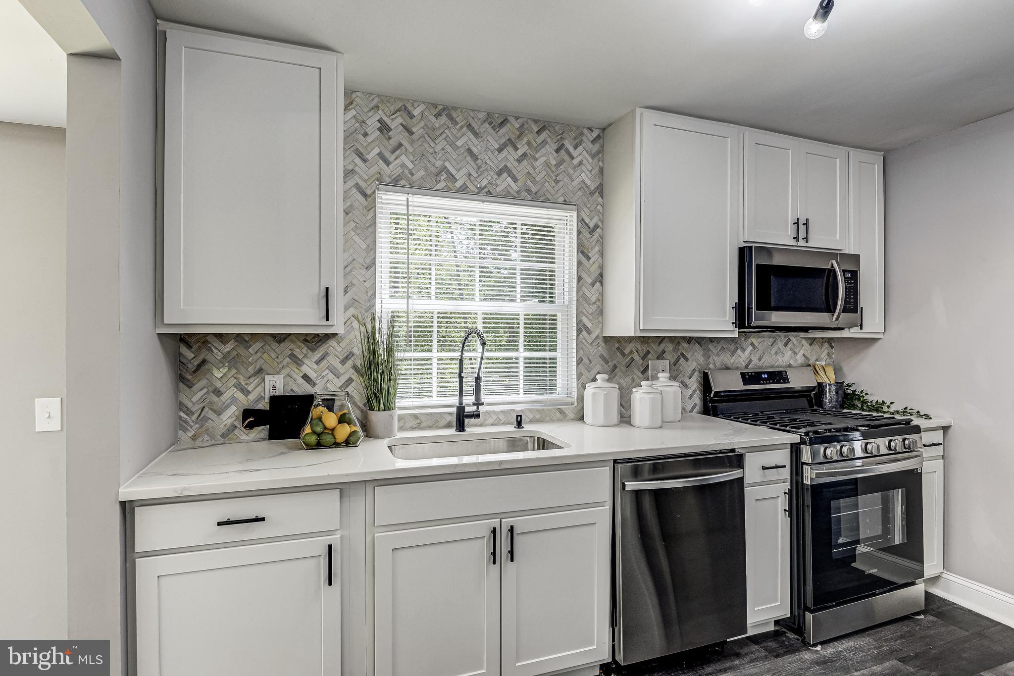 1019 Breezewick Road Baltimore, MD 21286 - Photo 16 of 37