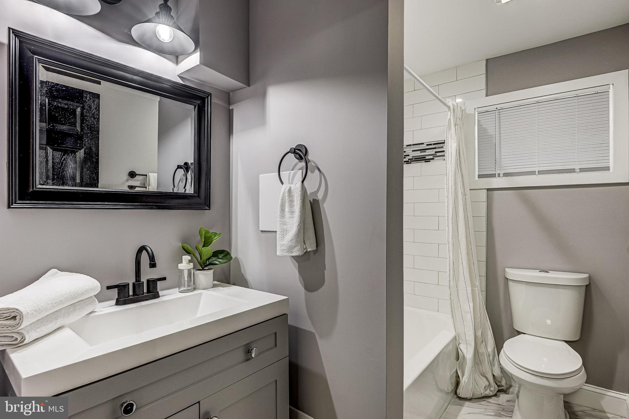 1019 Breezewick Road Baltimore, MD 21286 - Photo 34 of 37