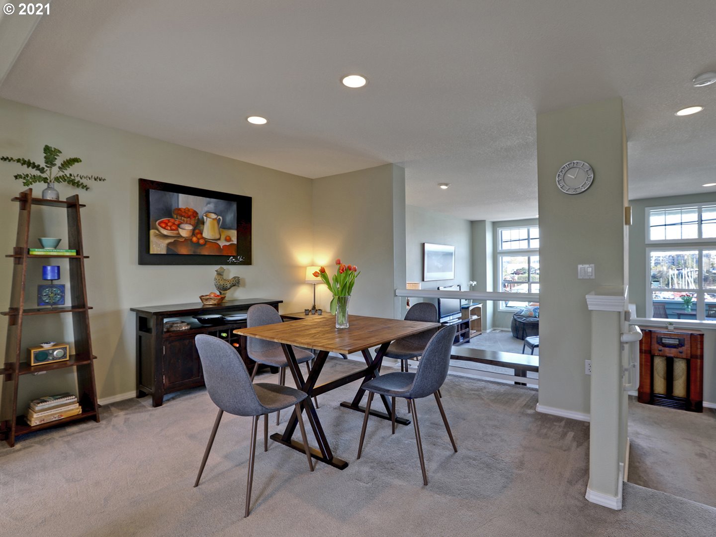 330 Northeast Bridgeton Road Portland, OR 97211 - Photo 5 of 18 Gallery Image 5