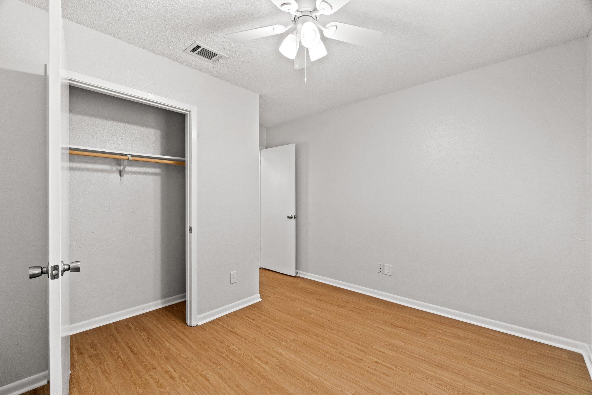 248 4 Mile Road, Unit E Freeport, FL 32439 - Photo 15 of 17 15-web-or-mls-248-4-mile-rd-unit-d