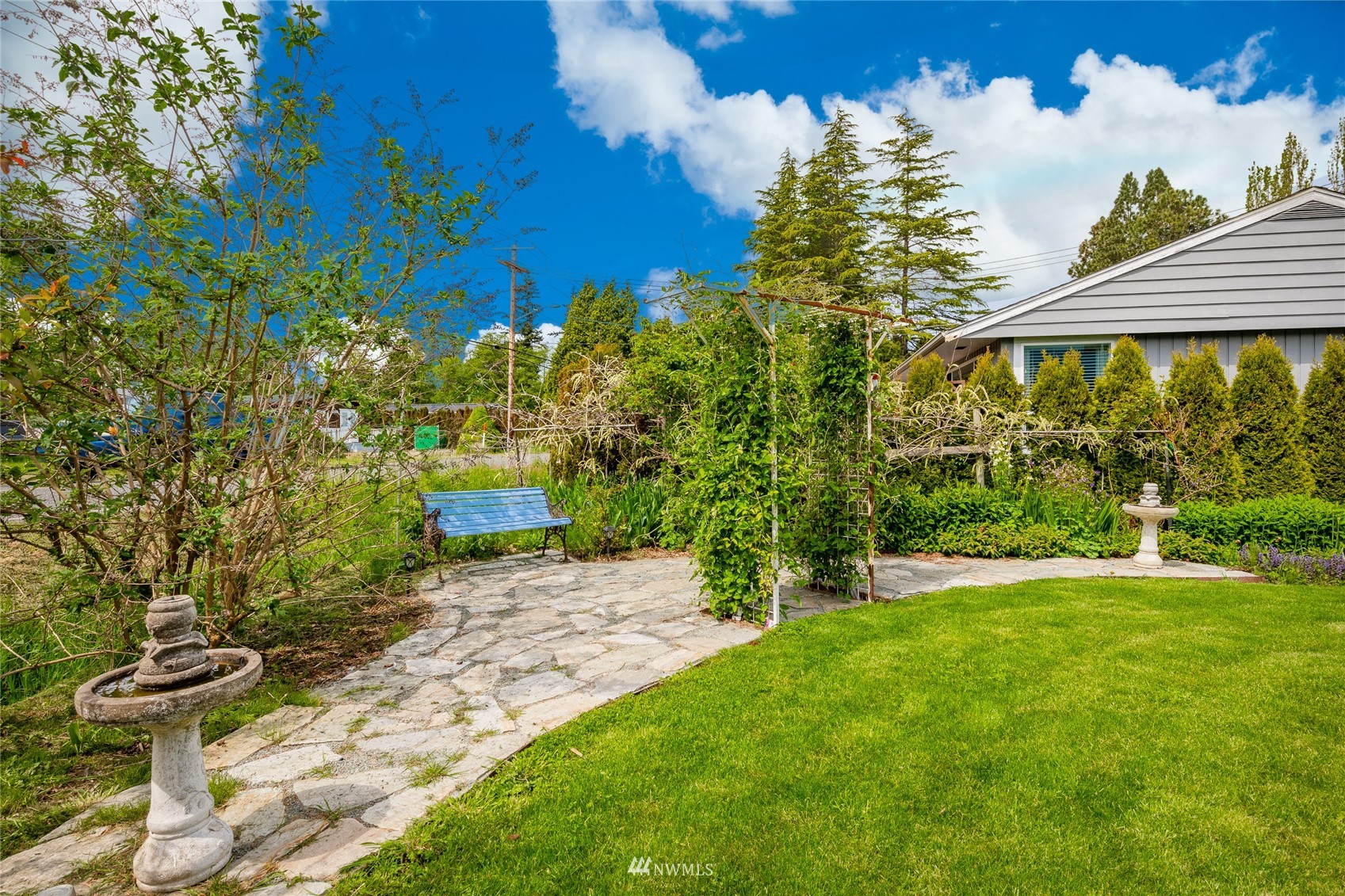 8302 Shintaffer Road Blaine, WA 98230 - Photo 10 of 40 Gallery Image 10